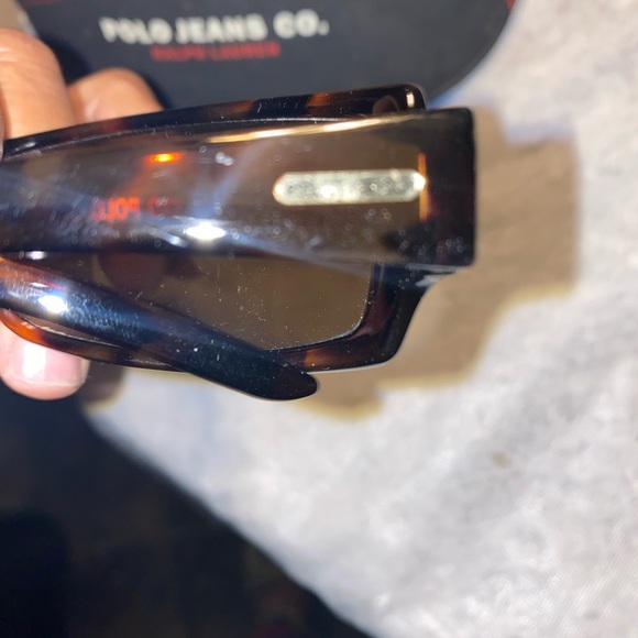 Ralph Lauren Sunglasses - Picture 2 of 7